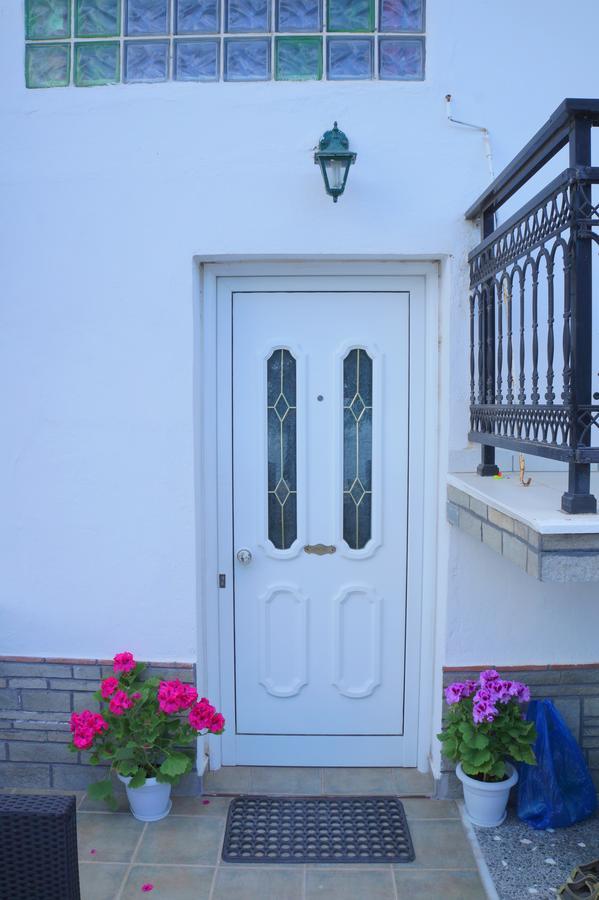 Paschalitsa Rooms พริโนส ภายนอก รูปภาพ